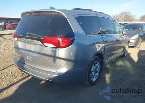 2017 Chrysler Pacifica Touring-L z USA, uszkodzony, nr VIN 2C4RC1BG8HR816082